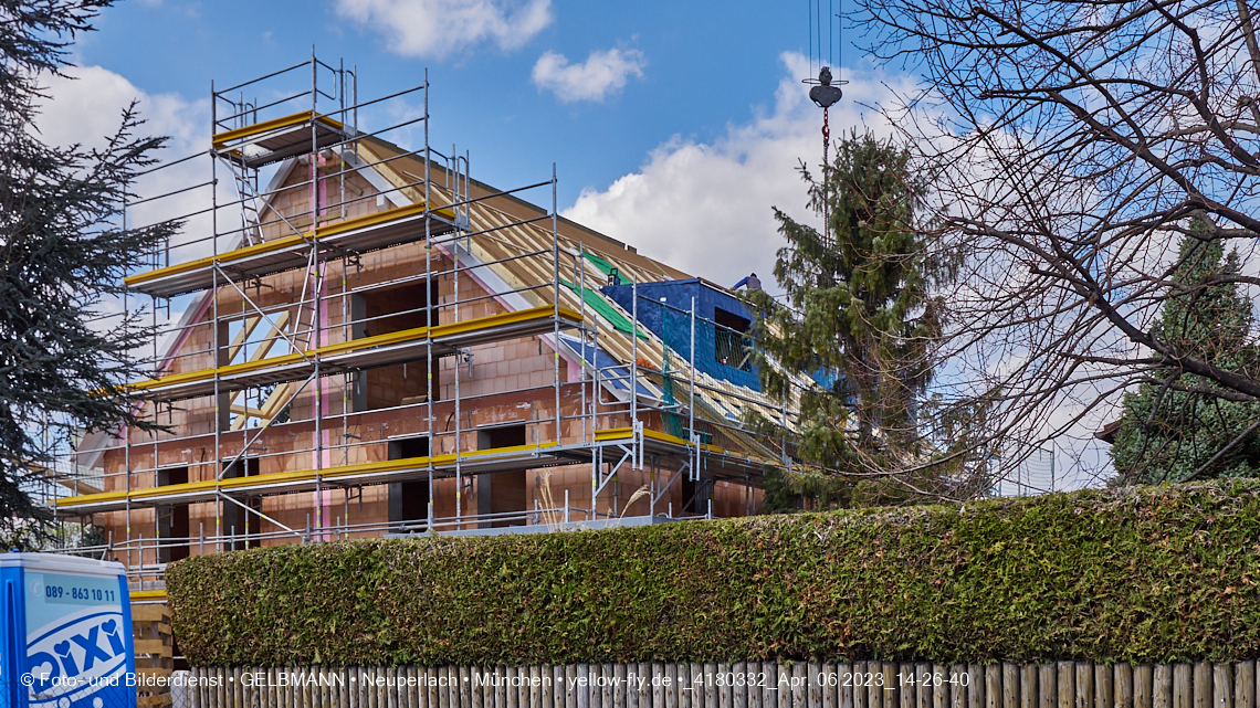 06.04.2023 - Baustelle Niederalmstraße 16 in Neuperlach